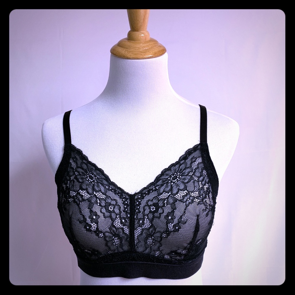 ✨NWOT Spanx Bralette ✨